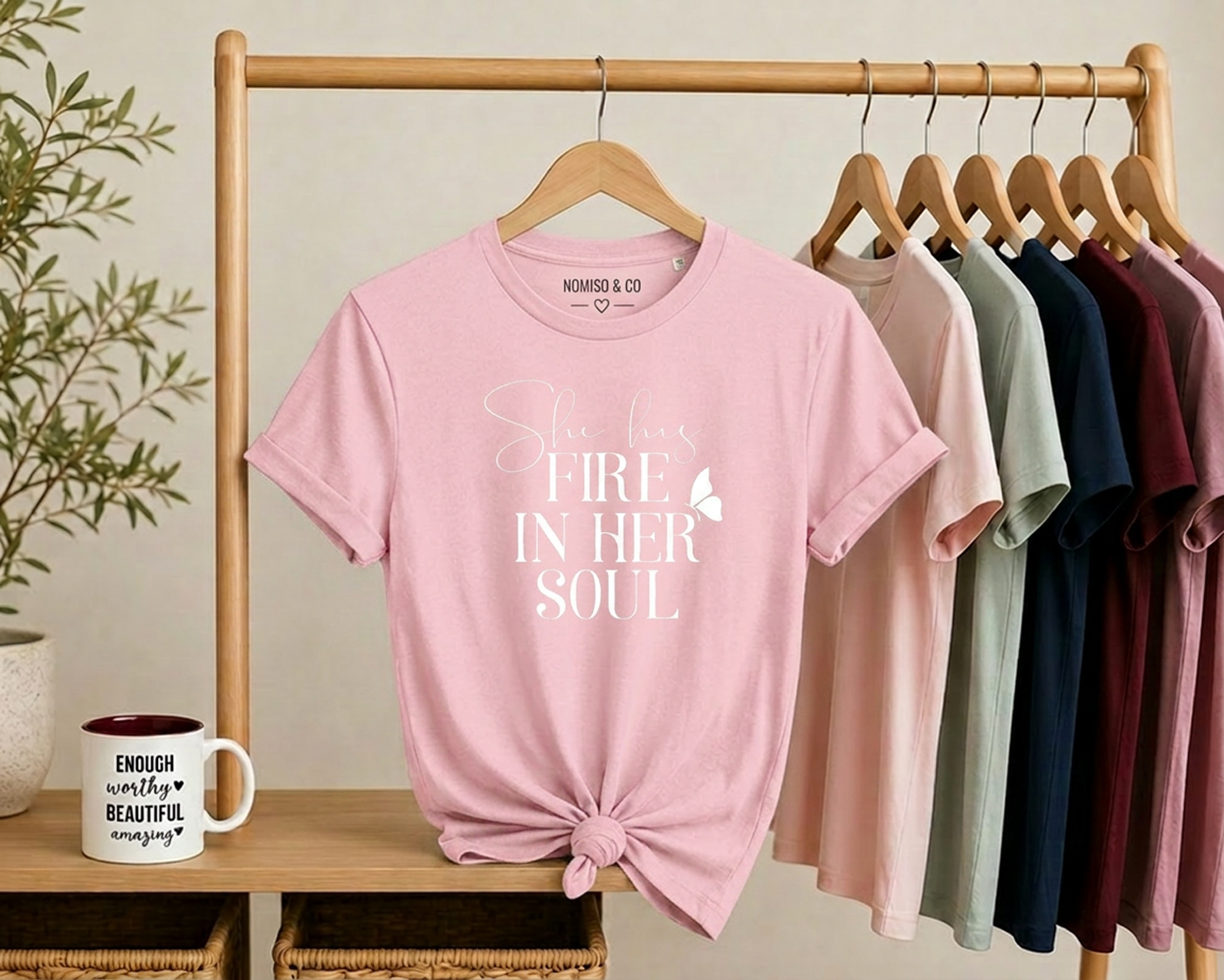 T Shirt 'She has fire in her soul'