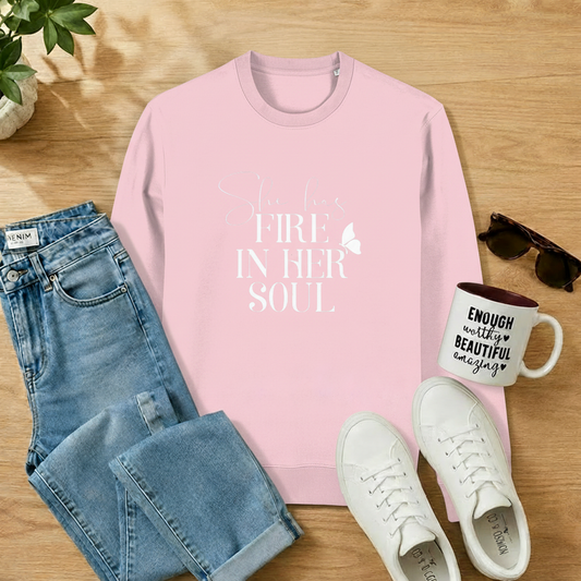 Sweater 'She has fire in her soul'